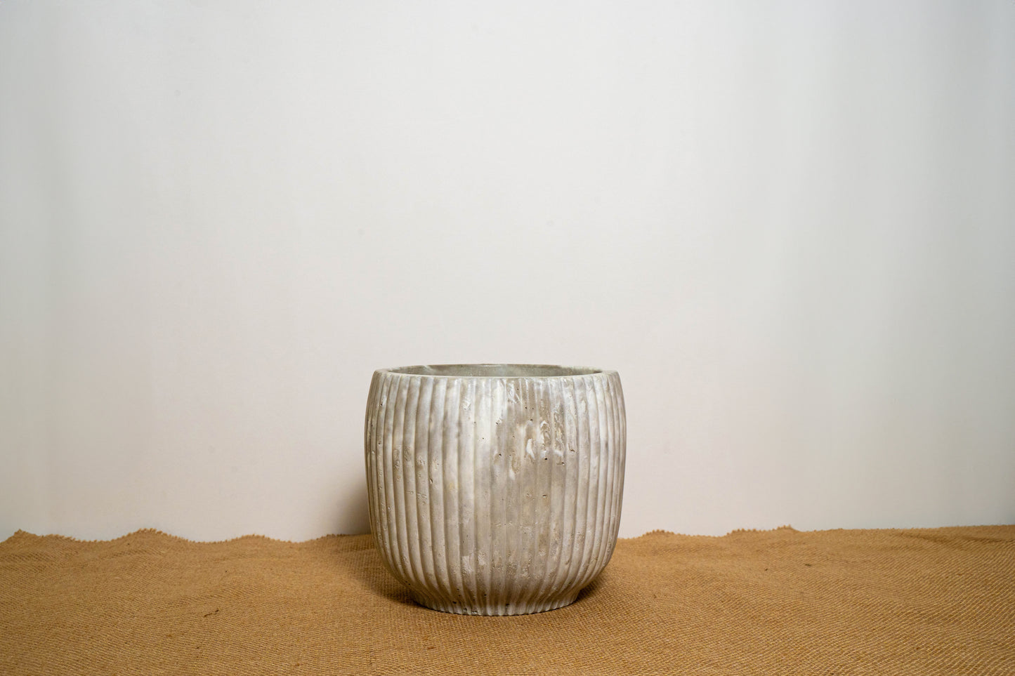 Ribbed Planter